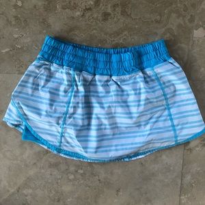 Blue and white striped lululemon skirt💙